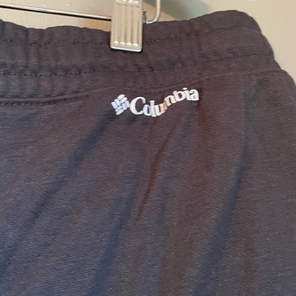 NWT Columbia Sz XL Trek French Terry Women’s Black White 5” Inseam Short Ret $50 - Picture 9 of 10